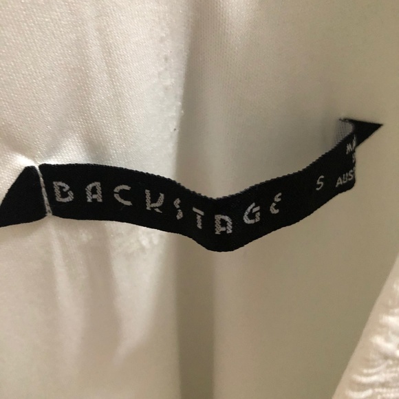 Backstage Kimberly Dress in Ivory - Picture 5 of 6